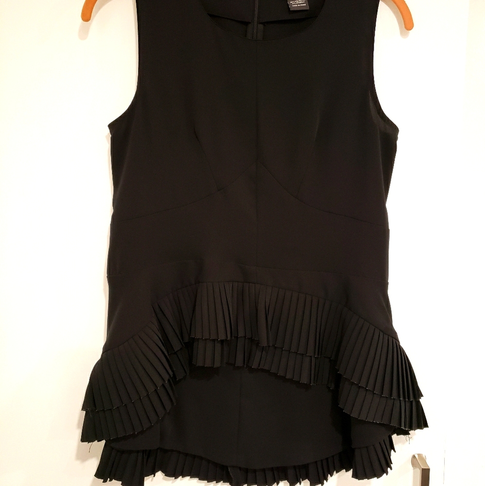 Hi Low bottom pleated top